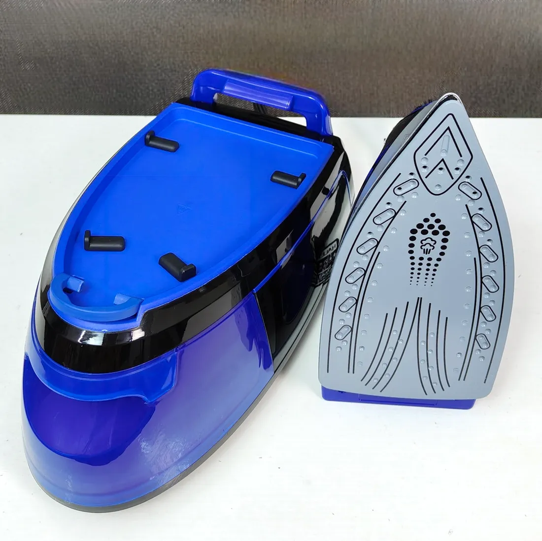 HALEY Norva steam iron – 2600 W